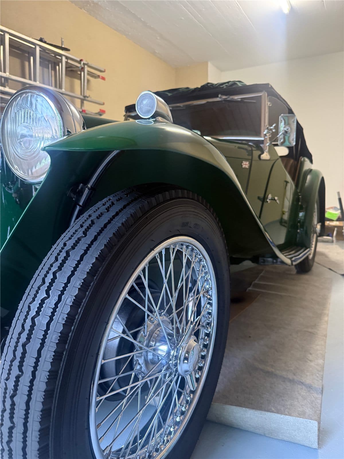Fahrzeugfolierung an einem Oldtimer